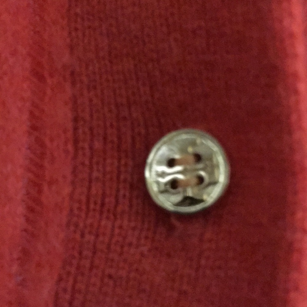 Cashmere Sweater. - Picture 3 of 5